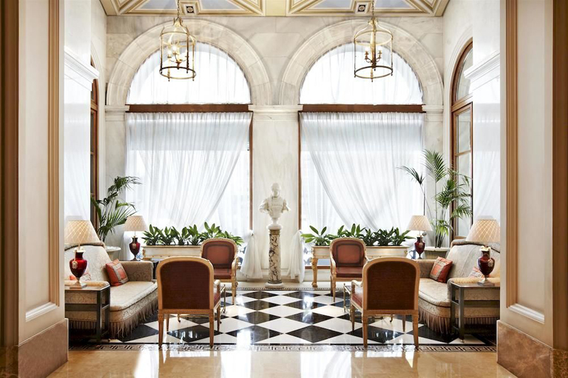 Grand Bretagne Hotel