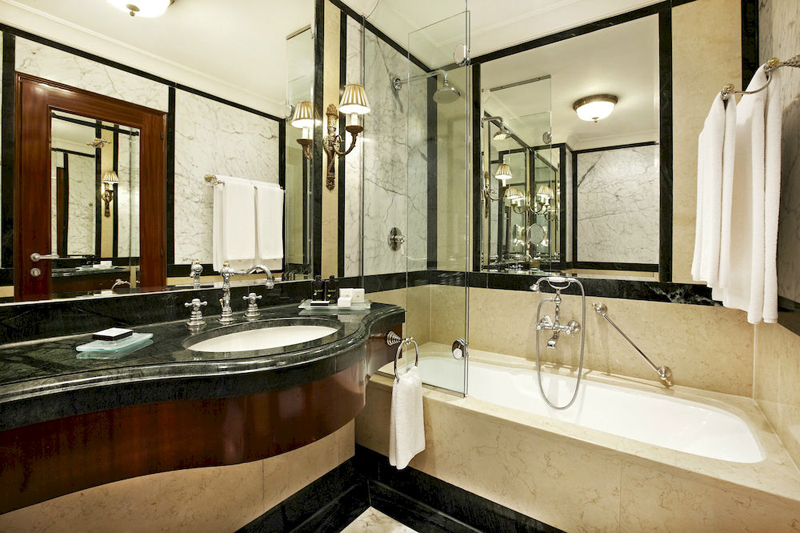 Grand Bretagne Hotel