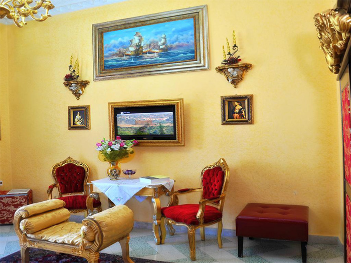 la Dolce Vita Luxury House