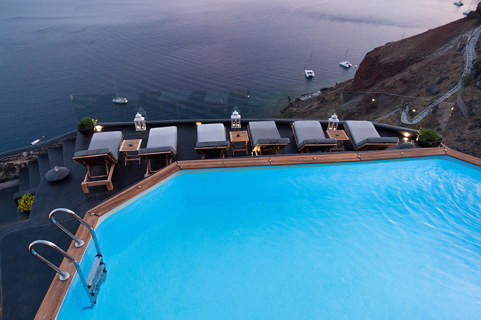 Nostos Luxury Apartment